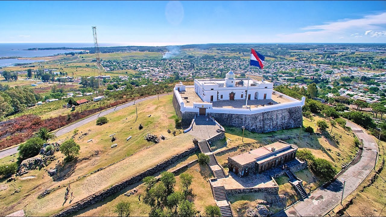 El Cerro de Montevideo: Un Ícono de Historia y Naturaleza